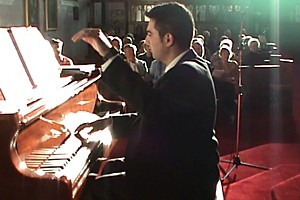 The wonderful Amir Farid accompanying me on La Donna è mobile from Rigoletto.